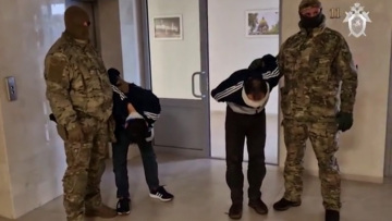 Μόσχα: Οι Ρώσοι ζητούν άλλες τρεις προφυλακίσεις μετά τις εικόνες με τους βαριά τραυματισμένους στο δικαστήριο