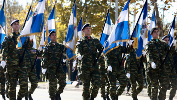 25η Μαρτίου: Οι κυκλοφοριακές ρυθμίσεις για τις παρελάσεις σε Αθήνα και Θεσσαλονίκη
