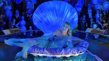 Μαριέττα Χρουσαλά: Ποζάρει σαν μια άλλη γοργόνα μέσα σε κοχύλι