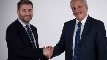 ΠΑΣΟΚ: Στηρίζει Ανδρουλάκη ο ευρωβουλευτής Γιάννης Μανιάτης - «Να του δώσουμε την ευκαιρία να ολοκληρώσει την προσπάθεια»