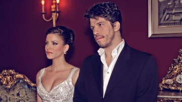 Χάρη Βαρθακούρη: Η ανάρτηση του τραγουδιστή για την επέτειο γάμου του με την Αντελίνα 