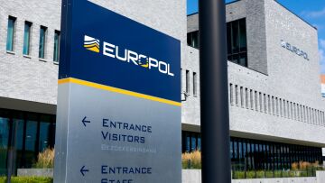 Europol: Αυξημένες οι πιθανότητες τρομοκρατικών επιθέσεων και κυβερνοεπιθέσεων στην ΕΕ, λόγω της κρίσης στο Ιράν