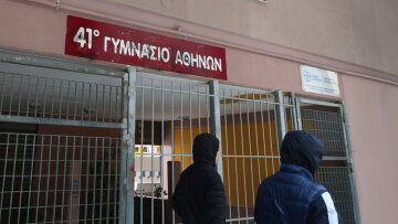 Ο διευθυντής του σχολείου στην Κυψέλη είχε ξαναμπεί στη μέση προκειμένου να προστατεύσει μαθητή του