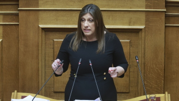 Ζωή Κωνσταντοπούλου: Πρωταγωνίστρια στους καυγάδες στη βουλή
