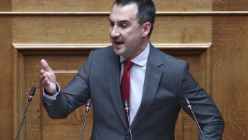 Χαρίτσης: Να παραιτηθεί ο Φλωρίδης - Ανεπίτρεπτη και αντιθεσμική η συμπεριφορά του 