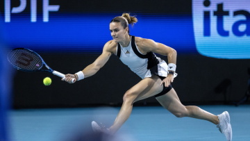 Σάκκαρη: Νίκησε 2-0 την Κουντερμέτοβα και πέρασε στα ημιτελικά του Charleston Open