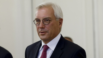 Η Μόσχα εκτιμά ότι ο διάλογος με το ΝΑΤΟ είναι μηδενικός, αλλά δεν επιδιώκει ανοικτή σύγκρουση