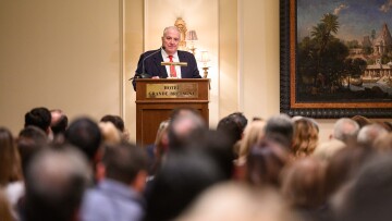 Σάκης Κεχαγιόγλου: Επίσημη παρουσίαση του βιβλίου του «Η αθώωση - Χονγκ Κονγκ 2019»