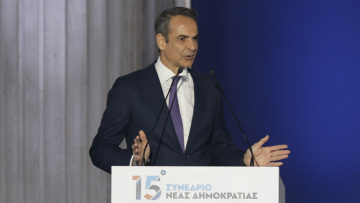 Μητσοτάκης: Τα περιπολικά να γίνονται και ταξί και ασθενοφόρα για τον πολίτη 