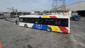Θεσσαλονίκη: Ξεκίνησαν τα δοκιμαστικά δρομολόγια για έξι ηλεκτρικά λεωφορεία του ΟΑΣΘ