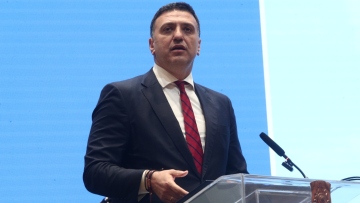 Κικίλιας για πυρκαγιά στην Ιεράπετρα: Δεν παίζουμε με τη φωτιά, μπορεί να απειληθούν ανθρώπινες ζωές