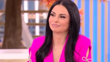 Δήμητρα Αλεξανδράκη: Επιβεβαίωσε ότι έχει παντρευτεί - Δείτε το βίντεο