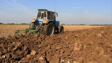 Νεκρός 58χρονος αγρότης στη Λάρισα που καταπλακώθηκε από το τρακτέρ του