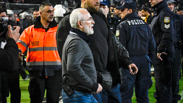 Για παράβαση του κανονισμού ασφαλείας κατηγορείται ο οπλισμένος Ιβάν Σαββίδης