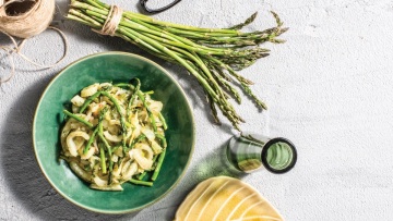 Σπαράγγια: 12 συνταγές με το απόλυτα ανοιξιάτικο και φινετσάτο υλικό
