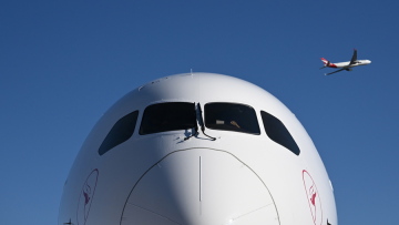 Δεν θα έβαζα την οικογένειά μου σε Boeing 787, λέει μηχανικός της εταιρείας