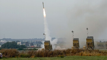 Νίκος Δένδιας: Η Ελλάδα αποκτά αντιπυραυλικό-αντιdrone θόλο αλά Ισραήλ