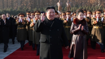 Βόρεια Κορέα: Ο Κιμ Γιονγκ Ουν προετοιμάζεται για βιολογικό πόλεμο