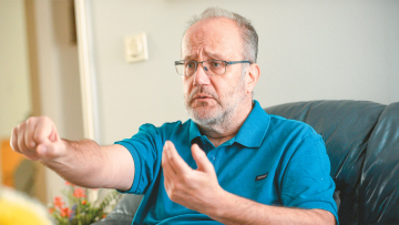 Γιώργος Παπαδαντωνάκης: «Δεν είμαι ήρωας, δεν φοβάμαι, κι ας έφαγα μαχαιριές»