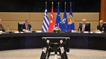 Ελληνοτουρκικά: Σε φιλικό κλίμα η συνάντηση στην Αθήνα για τα ΜΟΕ, λέει το τουρκικό υπουργείο Άμυνας