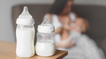 Προειδοποίηση του ΕΟΦ για βρεφικό γάλα που συνδέεται με κρούσματα αλλαντίασης