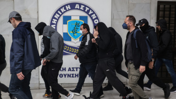 Δολοφονία Λυγγερίδη: Ψάχνουν κι αυτόν που έριξε τη μολότοφ - Οι διάλογοι μετά το έγκλημα