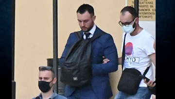 Δίωξη για κακούργημα στον Φλώρο - Πήρε προθεσμία για ν' απολογηθεί την Πέμπτη