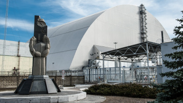 Ρωσική επιδρομή έκοψε το ρεύμα σε μεγάλο τμήμα του πυρηνικού σταθμού στο Τσερνόμπιλ