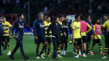 Αλμέιδα: Γιατί υπήρχε τόσος κόσμος μέσα στο γήπεδο; Κακή η αντίδρασή μου, αλλά με έσπρωξαν