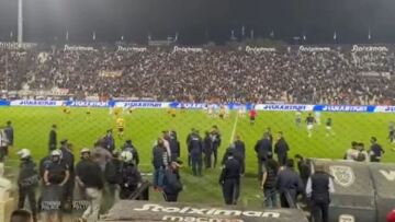  Έτσι ξεκίνησε το επεισόδιο με Αλμέιδα στο ΠΑΟΚ-ΑΕΚ - Δείτε βίντεο 