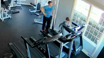 ΗΠΑ: 31χρονος κακοποίησε και σκότωσε τον 6χρονο γιο του - Δείτε πώς τον έβαλε να τρέχει σε διάδρομο «για να χάσει κιλά»