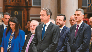 Η σταθερότητα της τριετίας παίζεται στις ευρωεκλογές - Στην τελική ευθεία για την κάλπη του Ιουνίου 