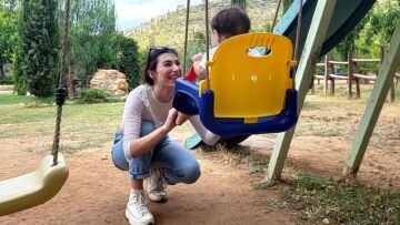 Χρύσα Μιχαλοπούλου: Οι φωτογραφίες με τον γιο της και η ανάρτηση για τη Γιορτή της Μητέρας 