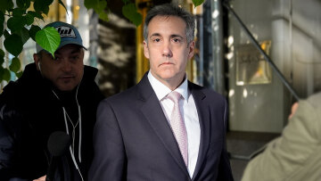 Δίκη του Τραμπ: Καταθέτει ο Μάικλ Κοέν, ο δικηγόρος για τις «ειδικές δουλειές»