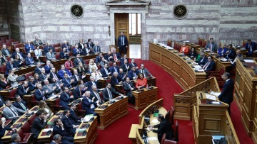 Βουλή: Στις 24 Μαΐου η συζήτηση σε επίπεδο πολιτικών αρχηγών για την ακρίβεια