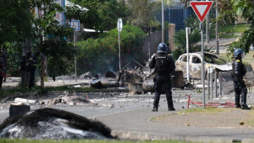 Νέα Καληδονία: Χάος με επεισόδια και 5 νεκρούς - Γιατί εξεγείρονται στη γαλλική αποικία που είναι δίπλα στην Αυστραλία