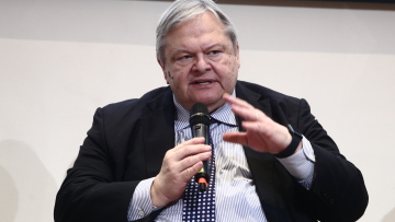 Βενιζέλος για τη συνεδρίαση της Βουλής για ΟΠΕΚΕΠΕ: Ακραίος διασυρμός του κοινοβουλίου - Ευτελισμός των θεσμών λόγω κρίσης νομιμοποίησης
