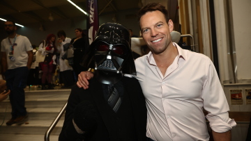 Ο Στέφανος Κασσελάκης στην έκθεση Comic Con της Θεσσαλονίκης