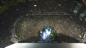 Τούμπα on fire - Δείτε live την απονομή στον πρωταθλητή ΠΑΟΚ