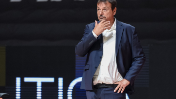 Αταμάν για όλα: Θέλω τον Ολυμπιακό στον τελικό της Euroleague - Στα δύσκολα πάντα φωνάζω τον Σλούκα - Βίντεο