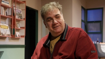 Δημήτρης Σταρόβας: Βελτιώνεται η ομιλία του, είναι πολύ συνεργάσιμος, ενημέρωσε η σύντροφός του