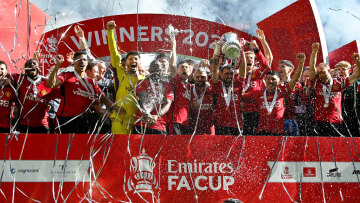 Η Γιουνάιτεντ 2-1 την Σίτι και κατέκτησε το 13ο Κύπελλο Αγγλίας της ιστορία της - Δείτε τα γκολ