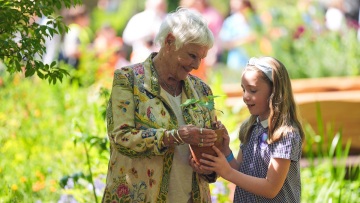 Τζούντι Ντεντς: Φαίνεται να έχει τελειώσει η κινηματογραφική καριέρα της – «Έχω χάσει την όρασή μου»