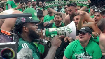 Παναθηναϊκός, Final Four 2024: Ο Λεσόρ πήρε την ντουντούκα για να τραγουδήσει το «βουντού-βουντου» - Δείτε βίντεο