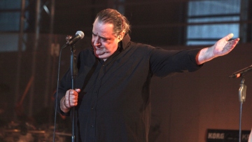 Βασίλης Καρράς: Δημοσιεύθηκε η διαθήκη του – Ποιοι είναι οι δύο άνθρωποι που κληρονομούν την περιουσία των 10 εκατ.