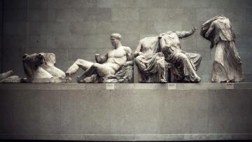 Επιμένουν οι Βρετανοί για τα Γλυπτά του Παρθενώνα: «Δεν υπάρχει πρόθεση να επιτραπεί η επιστροφή»