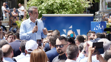 Το «καρφί» Μητσοτάκη για τον Κασσελάκη και την επίθεση στη δημοσιογράφο: «Σκεφτείτε να το είχαμε κάνει εμείς αυτό»...