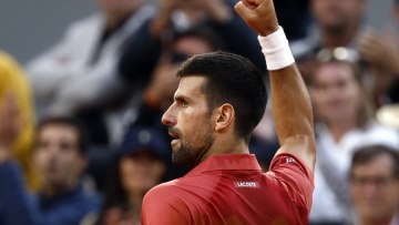Roland Garros: Στα προημιτελικά μετά από μάχη 4,5 ωρών με τον Σερούντολο ο Τζόκοβιτς - Βίντεο 