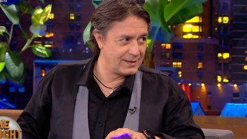 Γιάννης Κότσιρας: Θαυμάζω πολύ τους ράπερ, τους θεωρώ σύγχρονους ποιητές