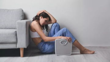 Ψυχογενής ανορεξία: Τα πάντα για την διαταραχή που απειλεί τις έφηβες – Από τους ειδικούς του Αιγινήτειου Νοσοκομείου